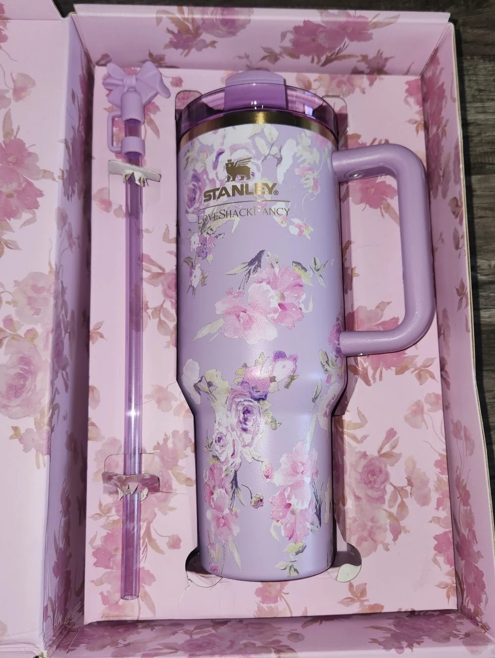 Stanley LoveShackFancy Tumbler - Picture 9 of 16